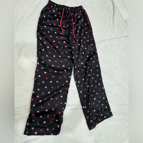 Satin Pink Hearts Victorias Secret Pijama Set - Picture 7 of 13
